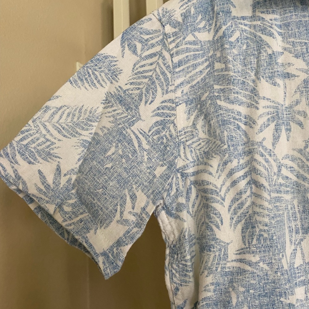 Boys Old Navy Print Button Down Shirt - Picture 4 of 6